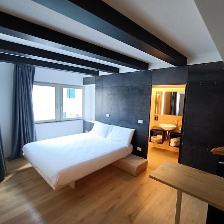Le Meridiane City Rooms In Trento Kültér fotó