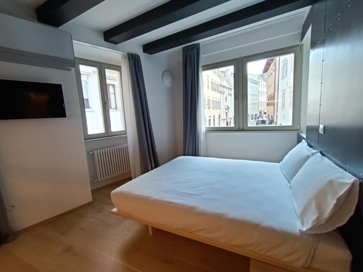 Le Meridiane City Rooms In Trento Kültér fotó