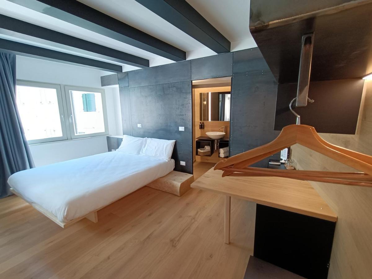 Le Meridiane City Rooms In Trento Kültér fotó